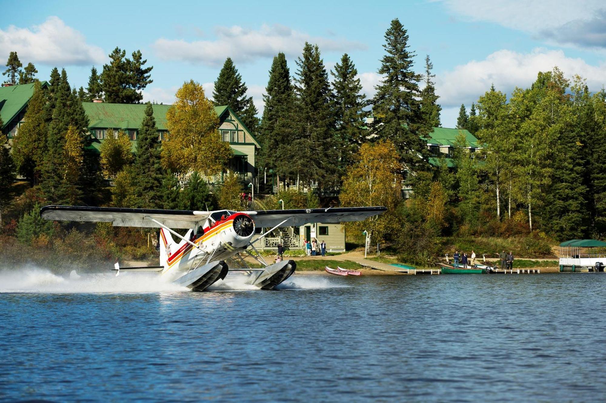 Domaine Le Bostonnais - Le Village En Bois Rond Ла-Тюк Екстер'єр фото